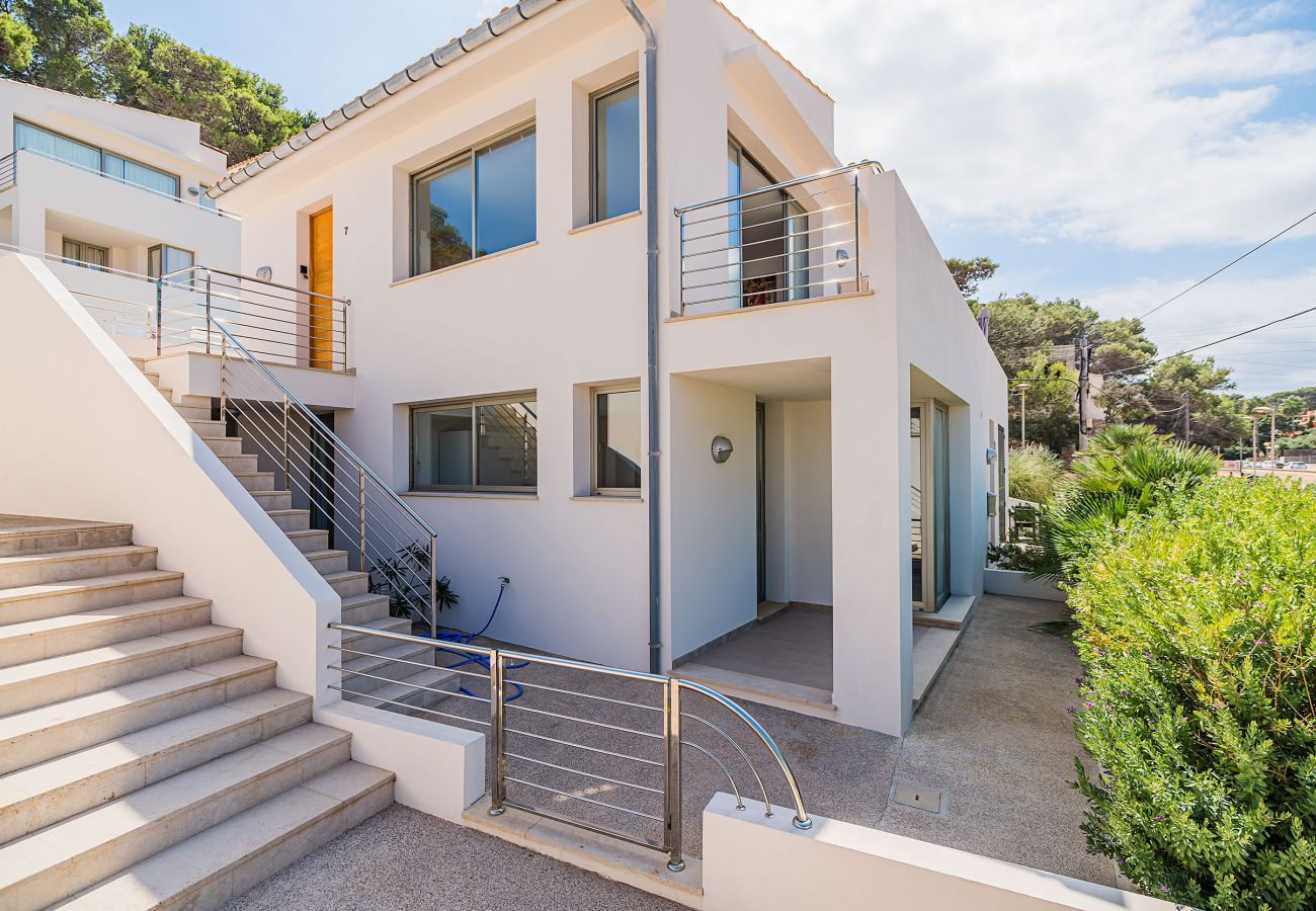 Chalet en Cala Sant Vicenç - MOLINS 7  ref. CS07