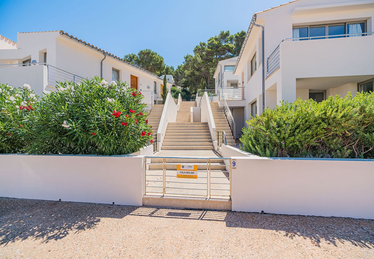 Chalet en Cala Sant Vicenç - MOLINS 7  ref. CS07