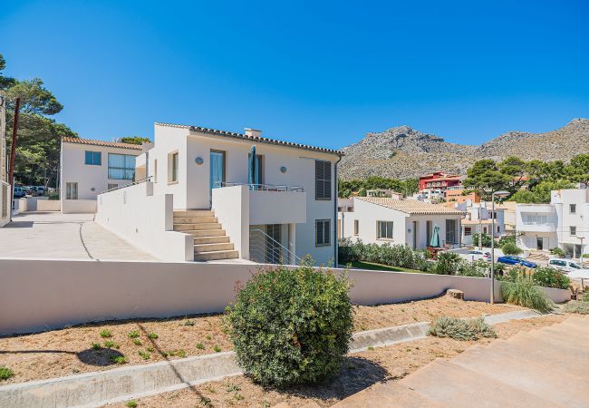 Chalet en Cala Sant Vicenç - MOLINS 6  ref. CS06 Chalet en Cala Sant Vicenç - MOLINS 6  ref. CS06