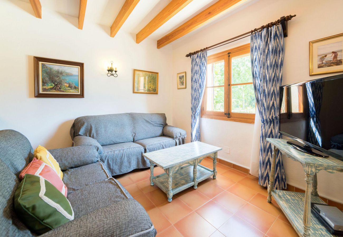 Finca en Pollensa / Pollença - ESTERN  ref. VP01