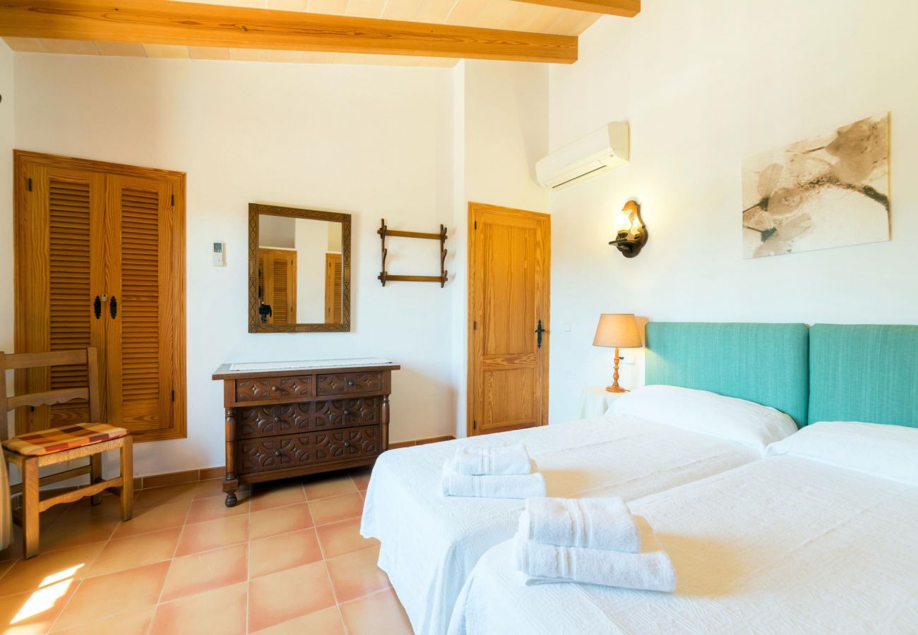 Finca en Pollensa / Pollença - ESTERN  ref. VP01
