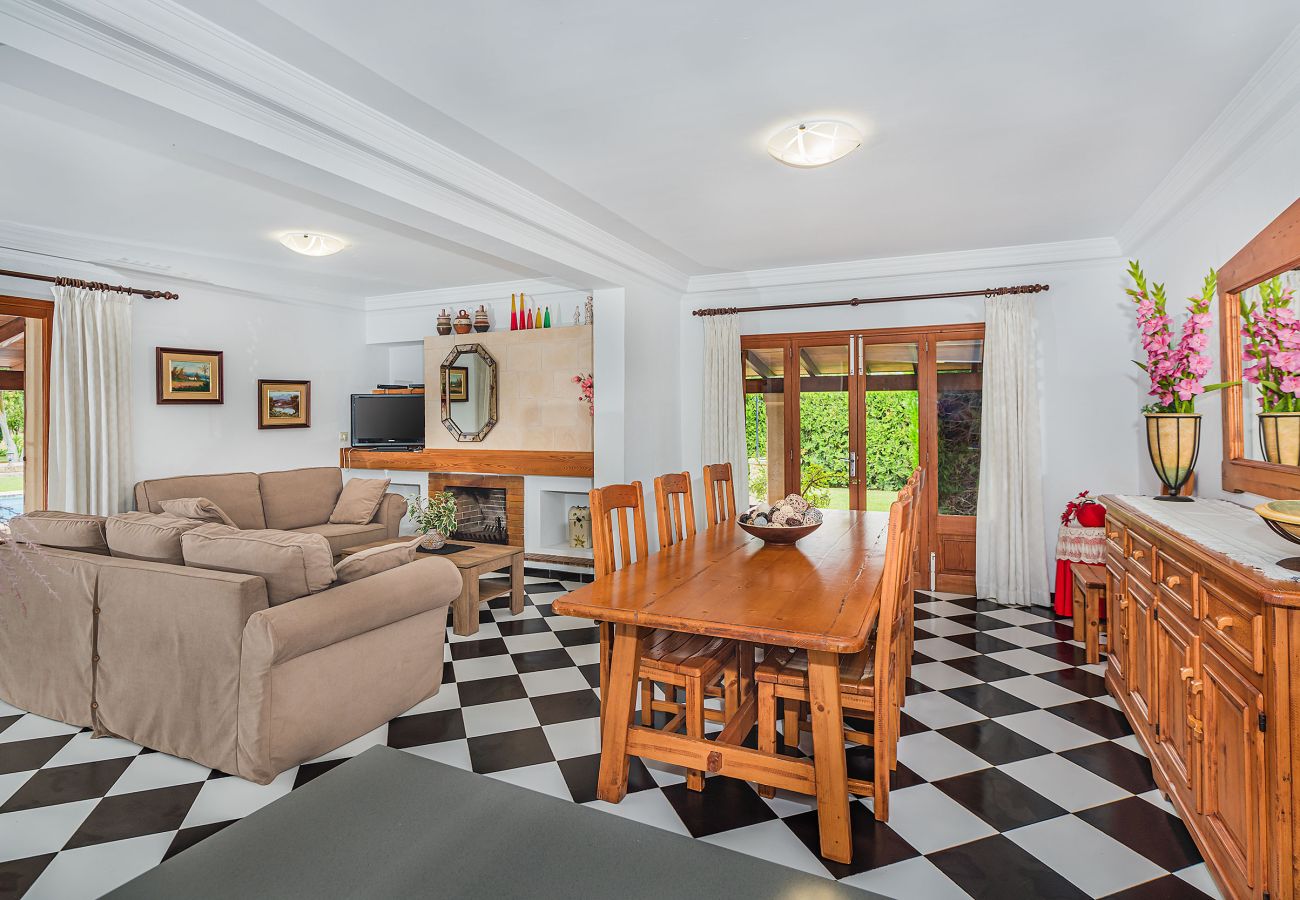 Villa en Alcúdia - BARRETAS Ref. VP52