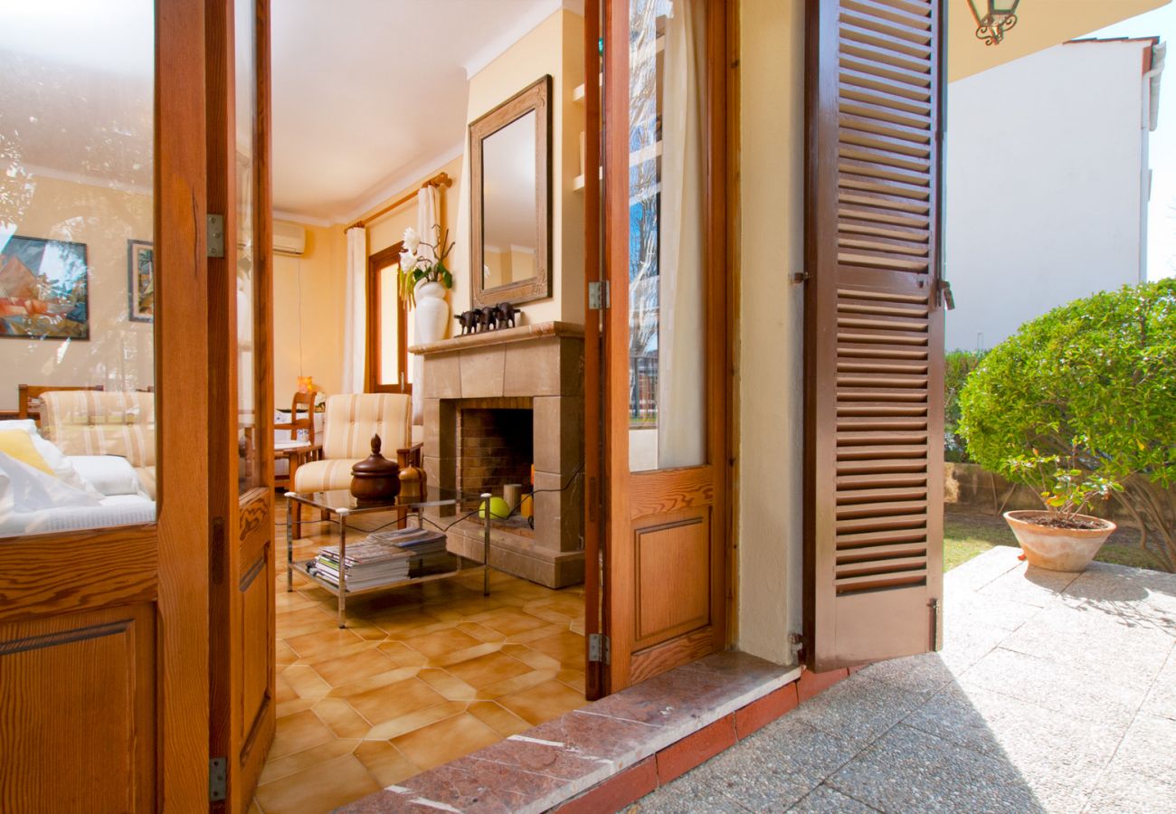 Villa en Port d´Alcudia - C050 Cora by Mallorca Villa Selection