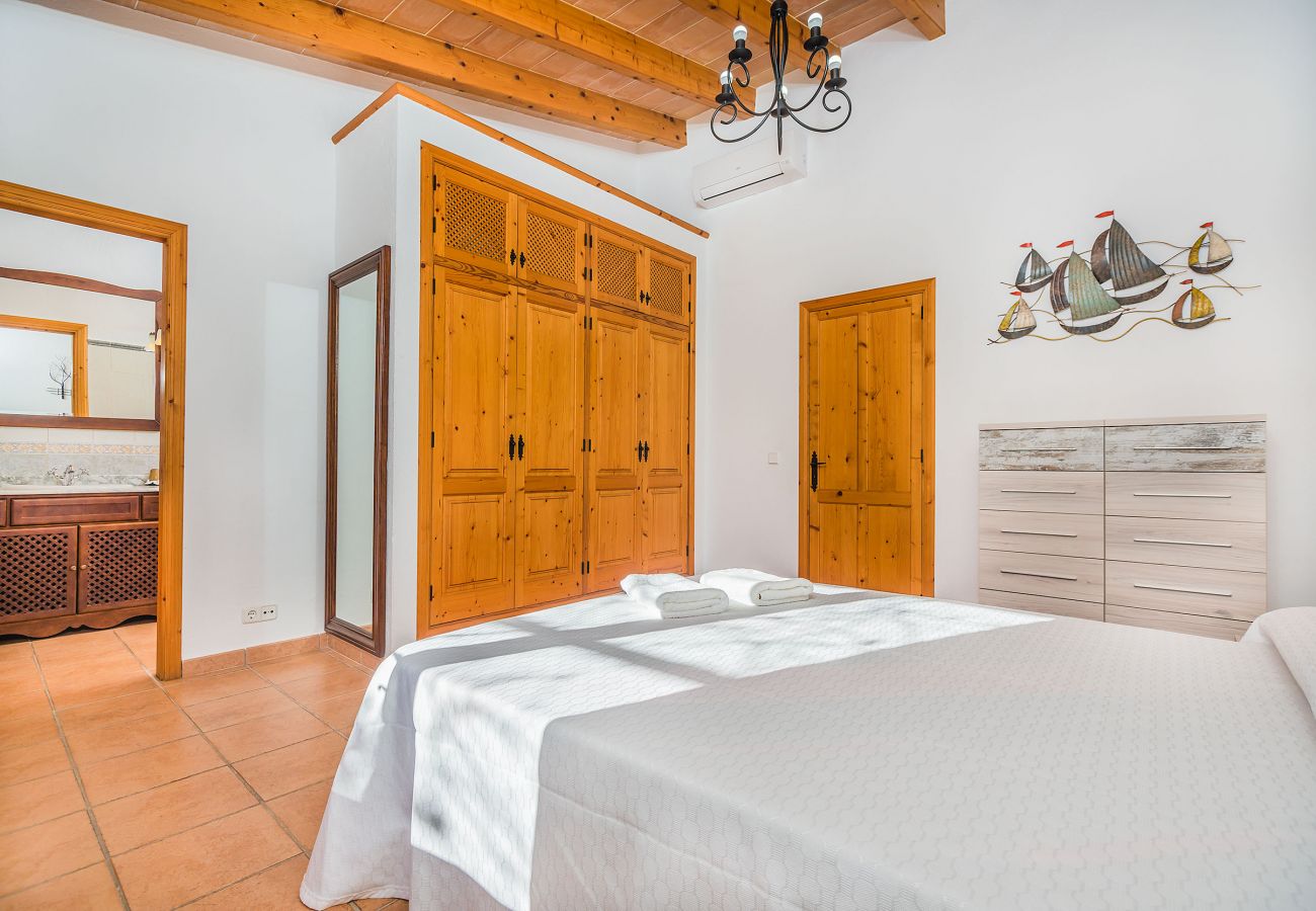 Finca en Alcúdia - FRANCISCA  Ref. VP03