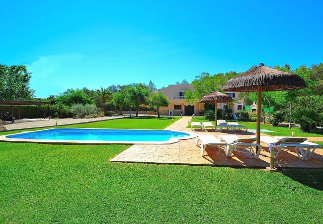 Alquiler de finca en Mallorca en Muro con piscina Alquiler Finca Mallorca en Muro