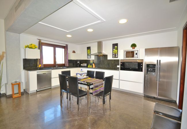 Villa en Sa Pobla - 261 Villa Son Manyo ET/1982 by Mallorca Charme Villa en Sa Pobla - 261 Villa Son Manyo ET/1982 by Mallorca Charme