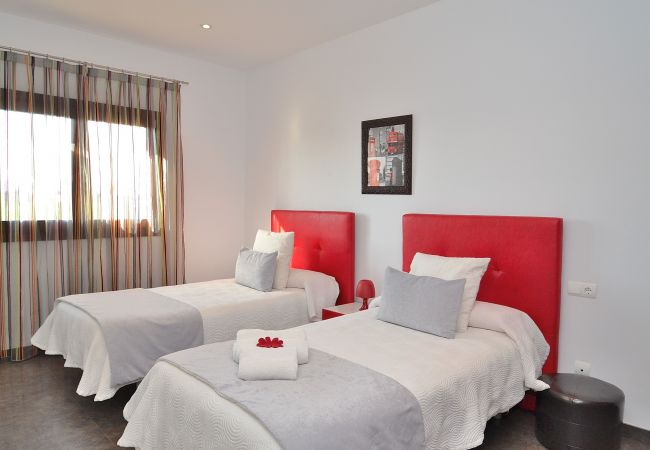 Villa en Sa Pobla - 261 Villa Son Manyo ET/1982 by Mallorca Charme Villa en Sa Pobla - 261 Villa Son Manyo ET/1982 by Mallorca Charme