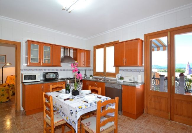 La casa esta en una zona privada y tranquila La casa esta en una zona privada y tranquila