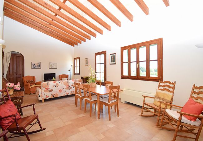 Casa en Llubi - 152 Villa Tofollubí TI/63 by Mallorca Charme Casa en Llubi - 152 Villa Tofollubí TI/63 by Mallorca Charme