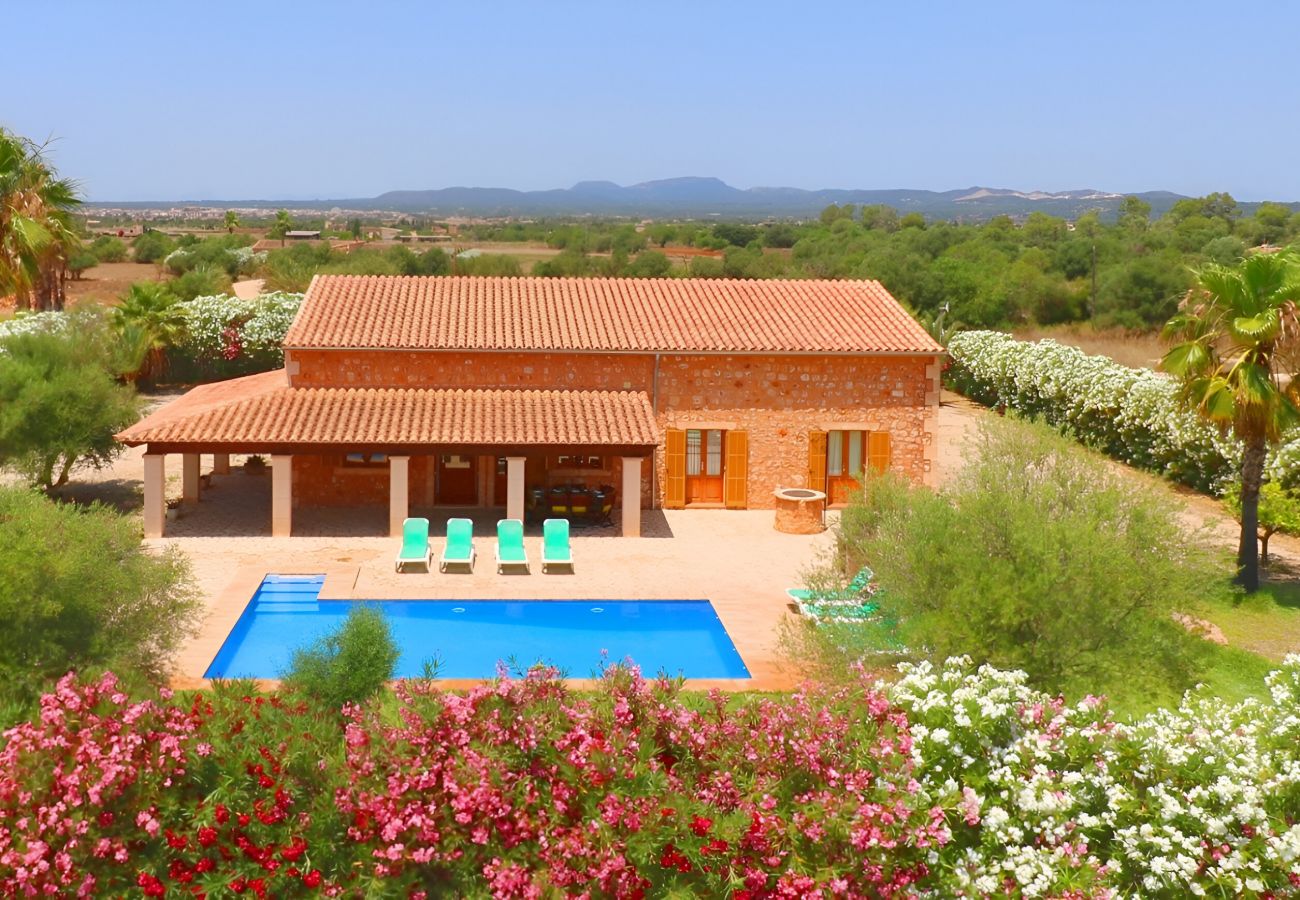 Finca con piscina para el alquiler en Mallorca