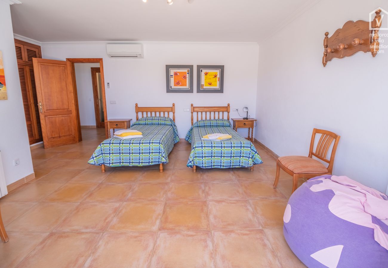 Villa en Cala Mesquida - E151 Camomila by Mallorca Villa Selection