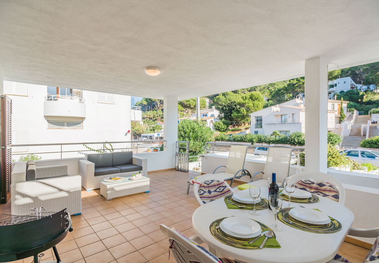 Apartamento en Cala Sant Vicenç - BON DIA Ref. CS17
