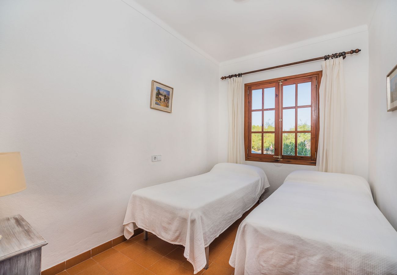 Apartamento en Cala Sant Vicenç - BON DIA Ref. CS17