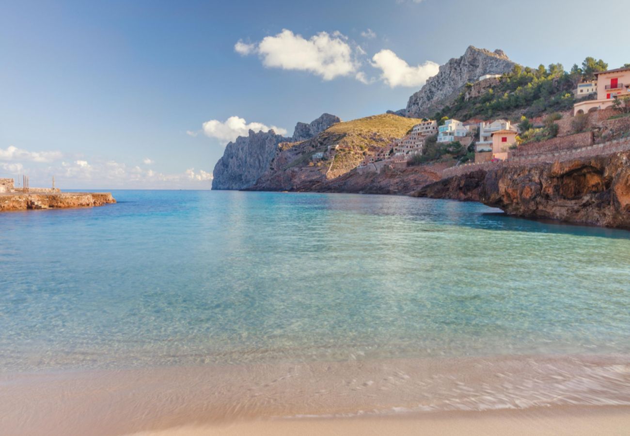 Apartamento en Cala Sant Vicenç - BON DIA Ref. CS17