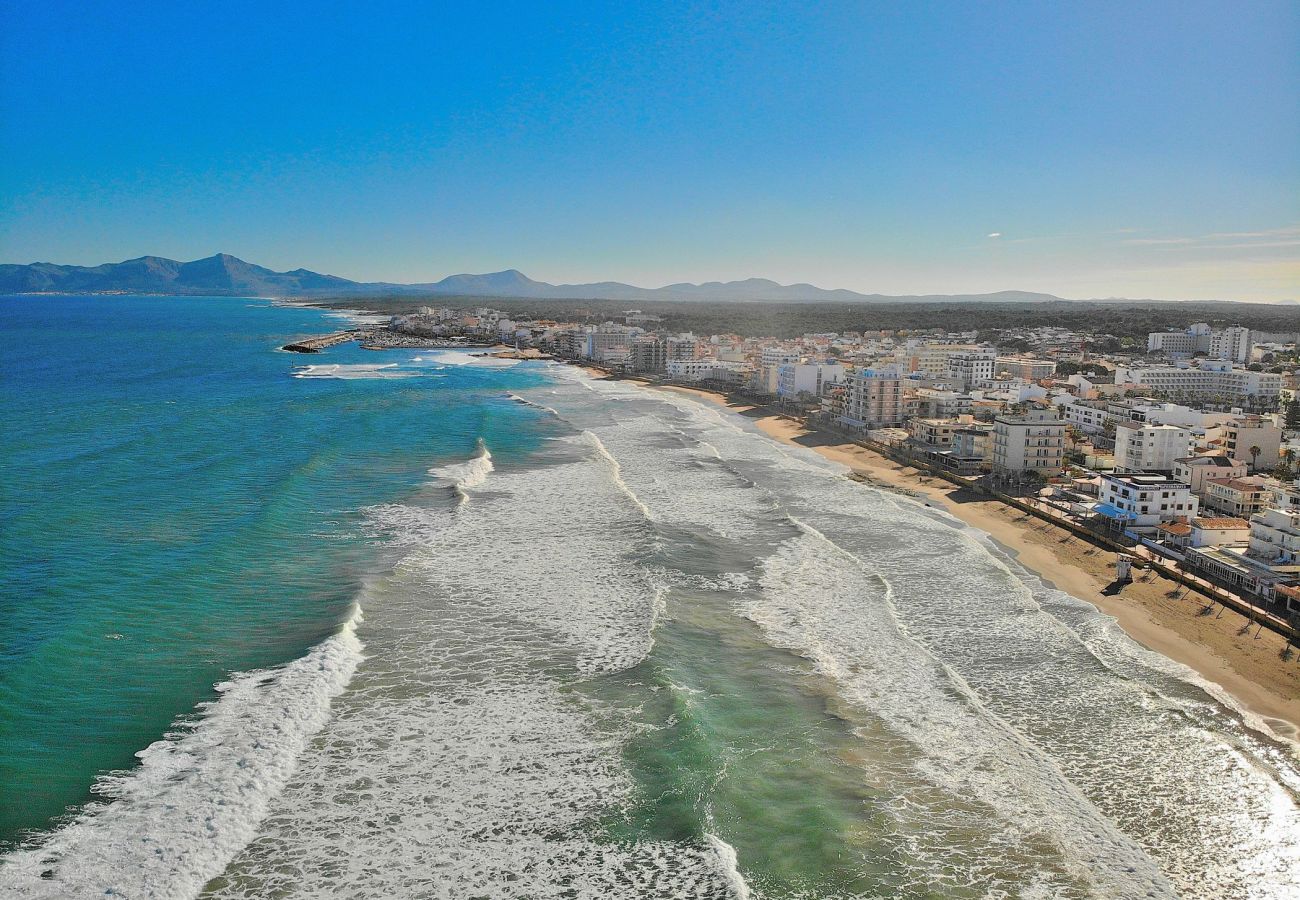 vista aerea de la playa de can picafort vista aerea de la playa de can picafort