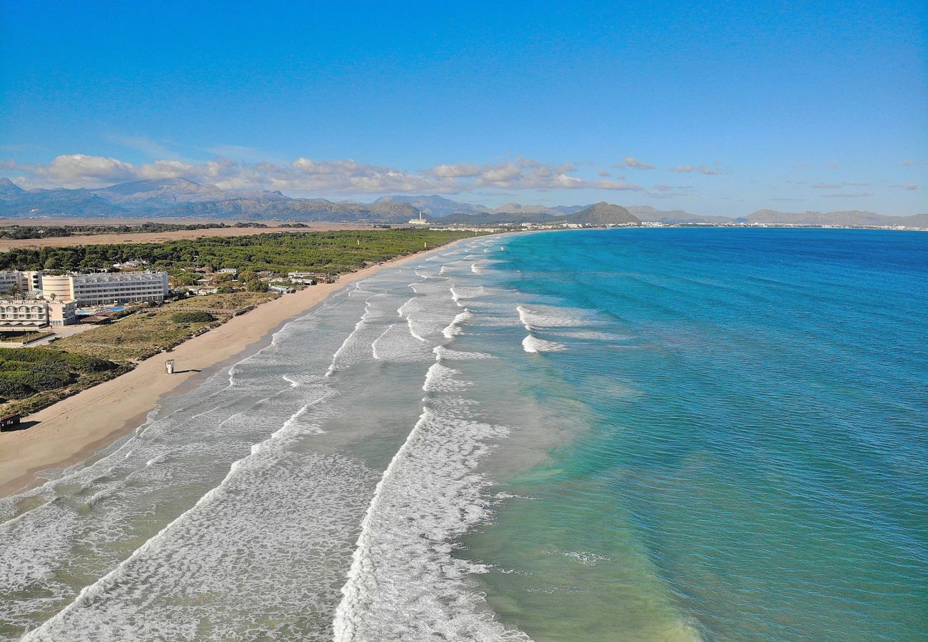 Espectacular foto desde el cielo de Can Picafort playa Espectacular foto desde el cielo de Can Picafort playa