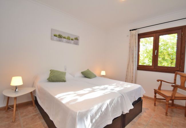 Dormitorio de la villa en Sineu Dormitorio de la villa en Sineu