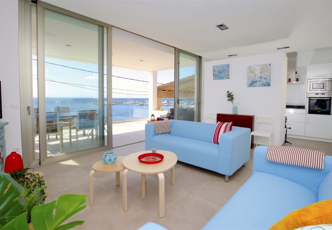 Apartamento en S´Estanyol - Familiar apartamento frente al mar