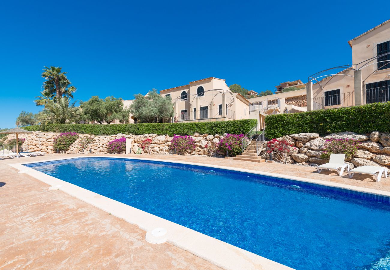 Casa adosada en Cala Romantica - E259 Casa Goldi by Mallorca Villa Selection