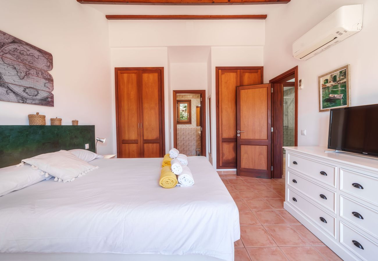 Casa adosada en Cala Romantica - E259 Casa Goldi by Mallorca Villa Selection