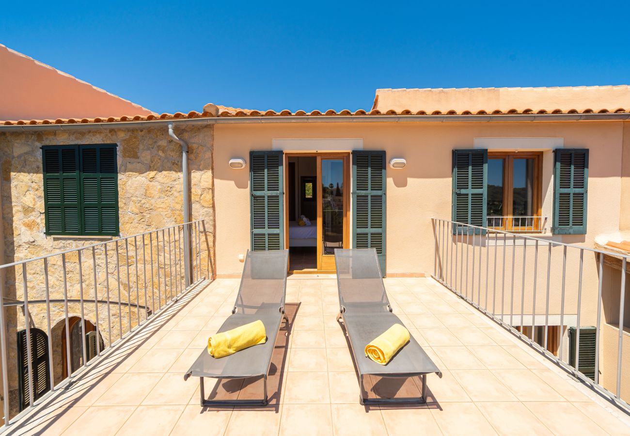 Casa adosada en Cala Romantica - E259 Casa Goldi by Mallorca Villa Selection