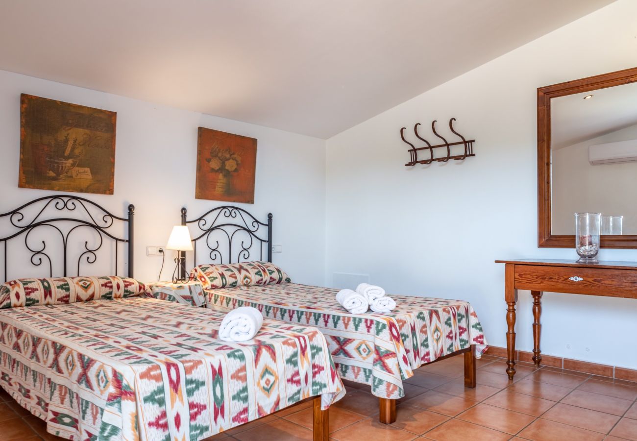 Finca en Santanyi - C298 Angoixes by Mallorca Villa Selection