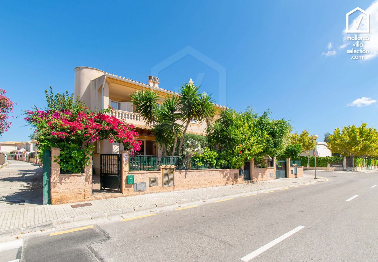Casa adosada en Alcúdia - E327 Maristany by Mallorca Villa Selection