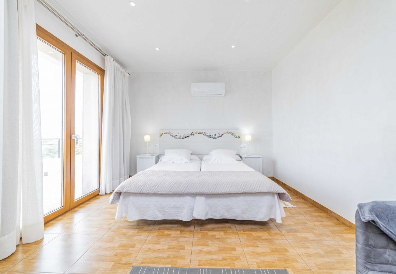 Finca en Campos - C227 Sa Pedrera by Mallorca Villa Selection