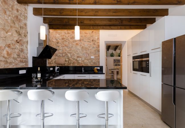 Casa rural en Sant Llorenç Des Cardassar - YourHouse Sa Riba