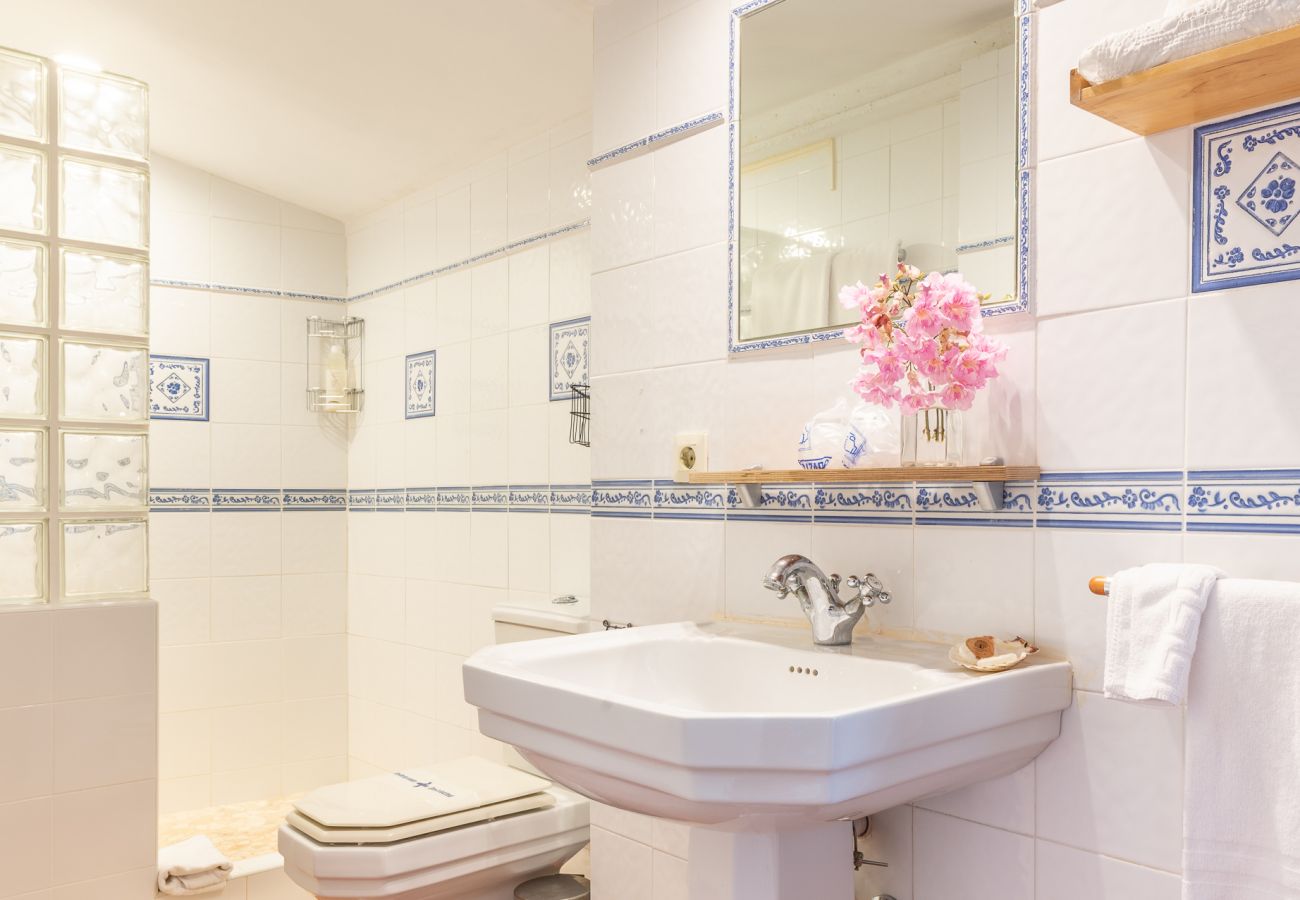 Casa rural en S´Alqueria Blanca - Finca Son Marimon (16 pax)