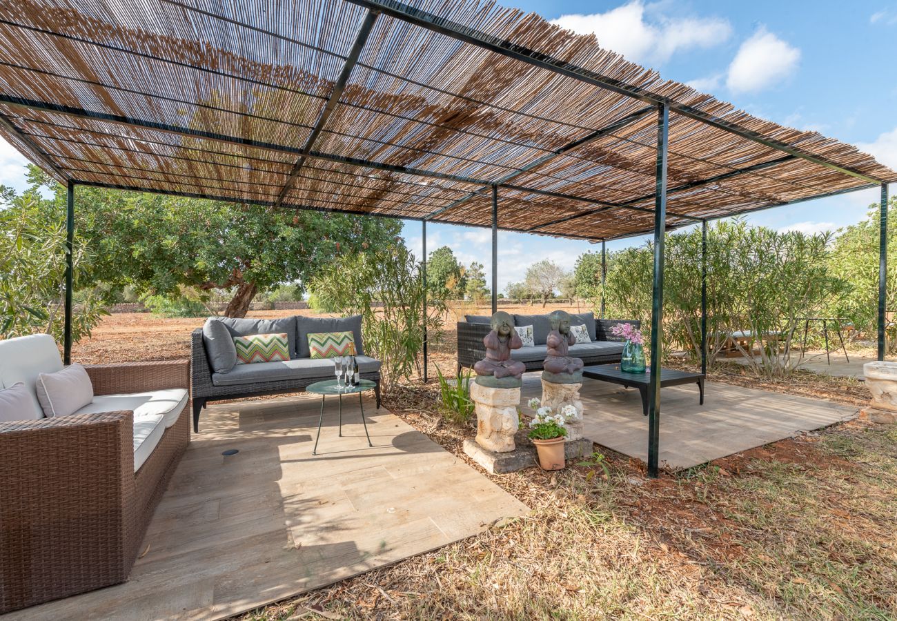 Casa rural en S´Alqueria Blanca - Finca Son Marimon (16 pax)