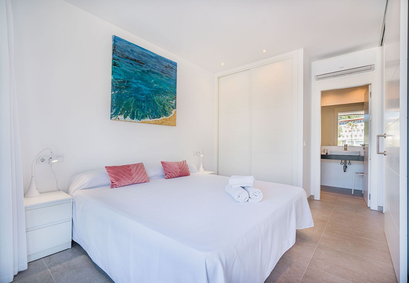 Apartamento en Cala Sant Vicenç - MIRADOR BLUE G   Ref: CS20