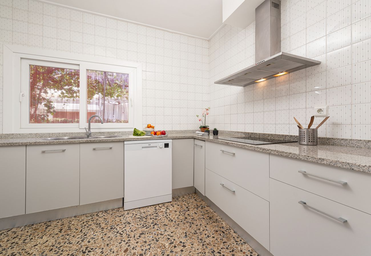 Casa en Puerto de Alcudia - YourHouse Casa Esperanza