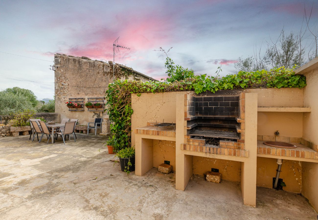 Villa en Pollensa - Finca en Pollença con piscina y barbacoa, Escandeu