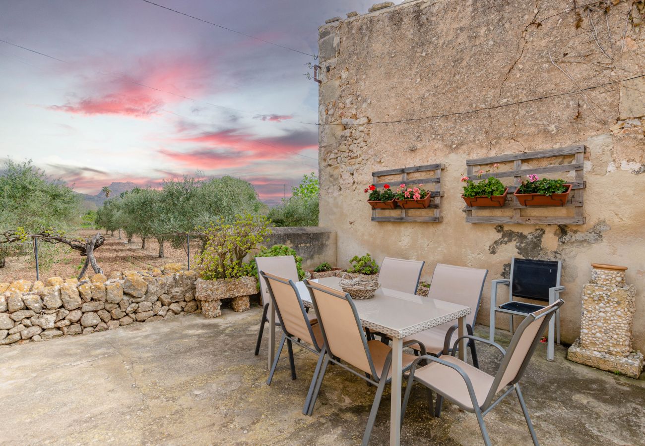 Villa en Pollensa - Finca en Pollença con piscina y barbacoa, Escandeu