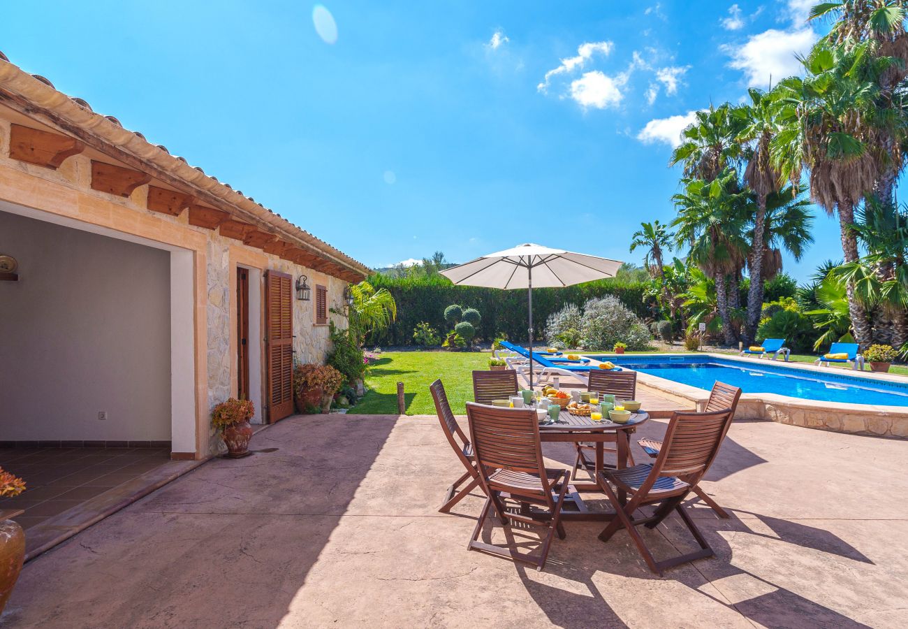 Finca en Alcudia con piscina