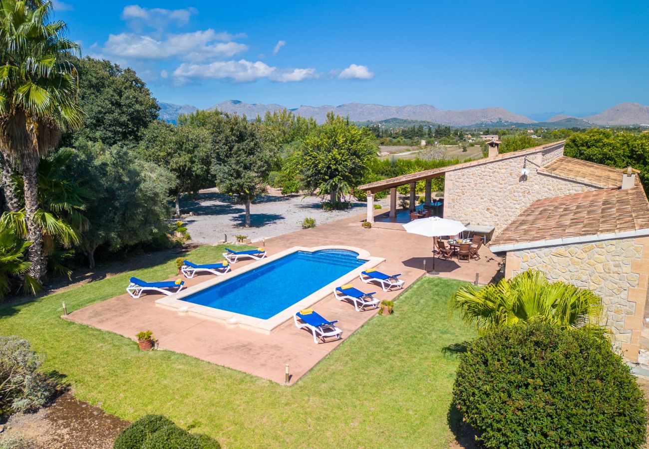 Villa a Alcudia con piscina