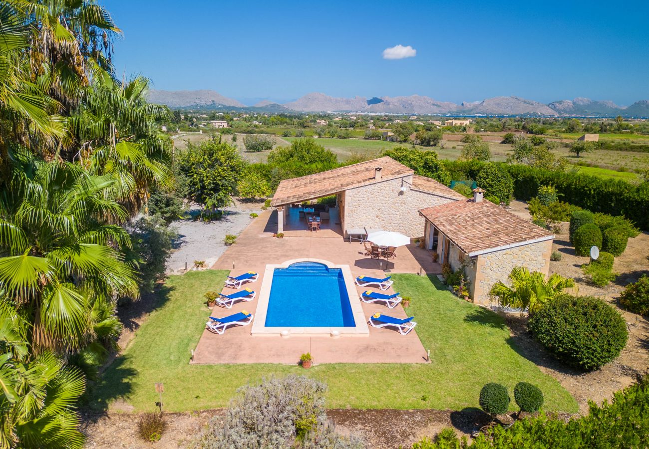 Villa a Alcudia con piscina