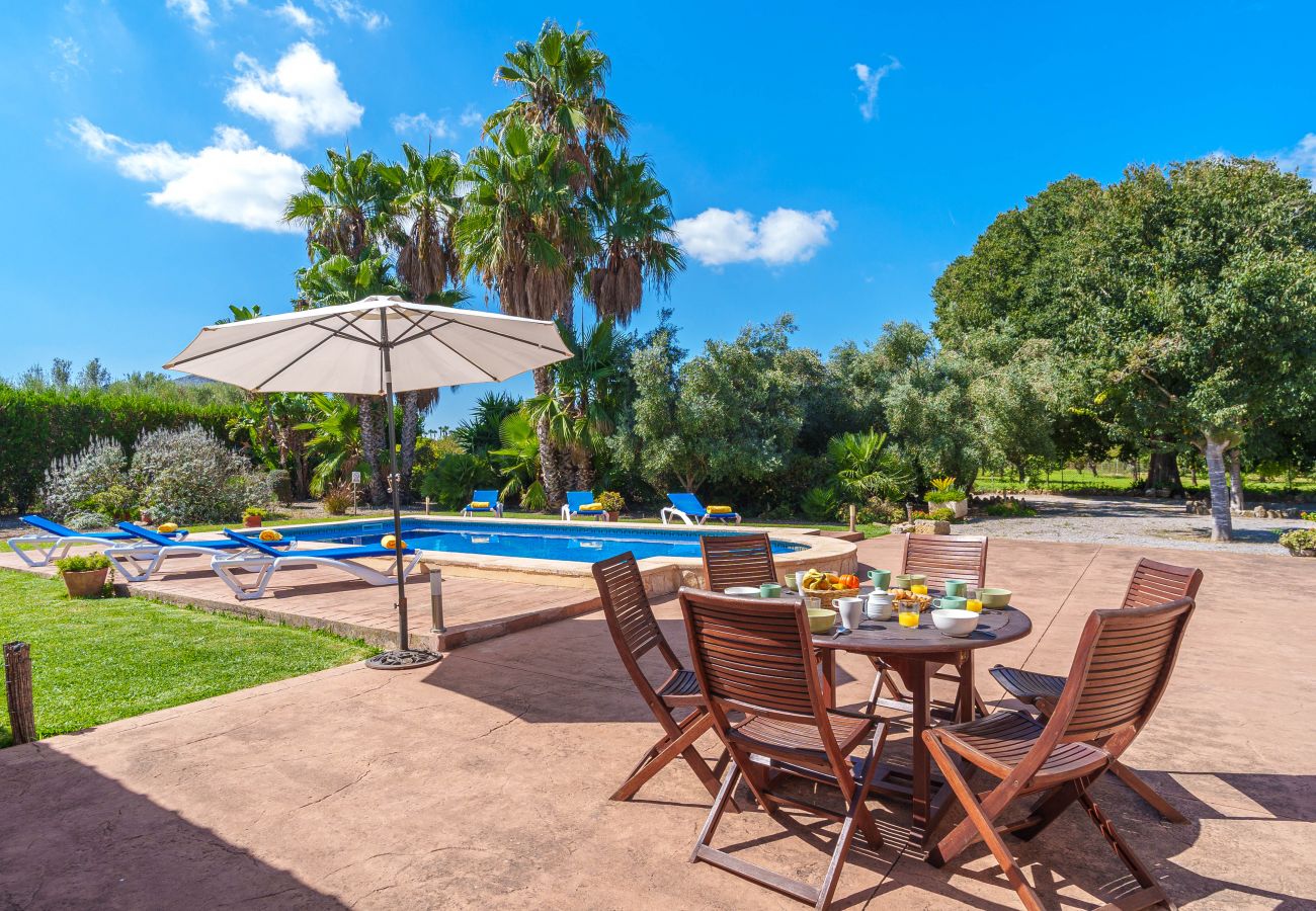 Finca en Alcudia con piscina