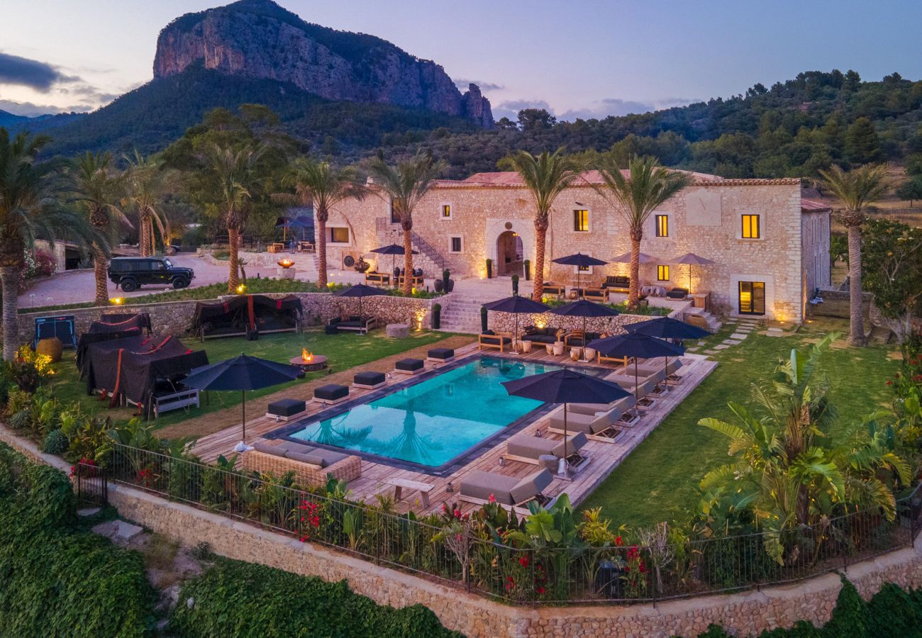 Villa en Alaro - Alaro 117 Luxury. 10 a 20 pax, Villa-Lujo 5StarsHo