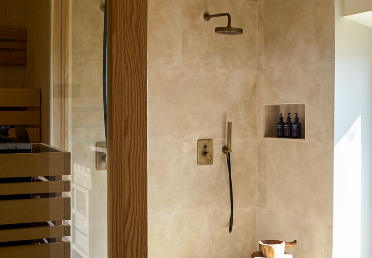 Villa en Alaro - Alaro 117 Luxury. 10 a 20 pax, Villa-Lujo 5StarsHo