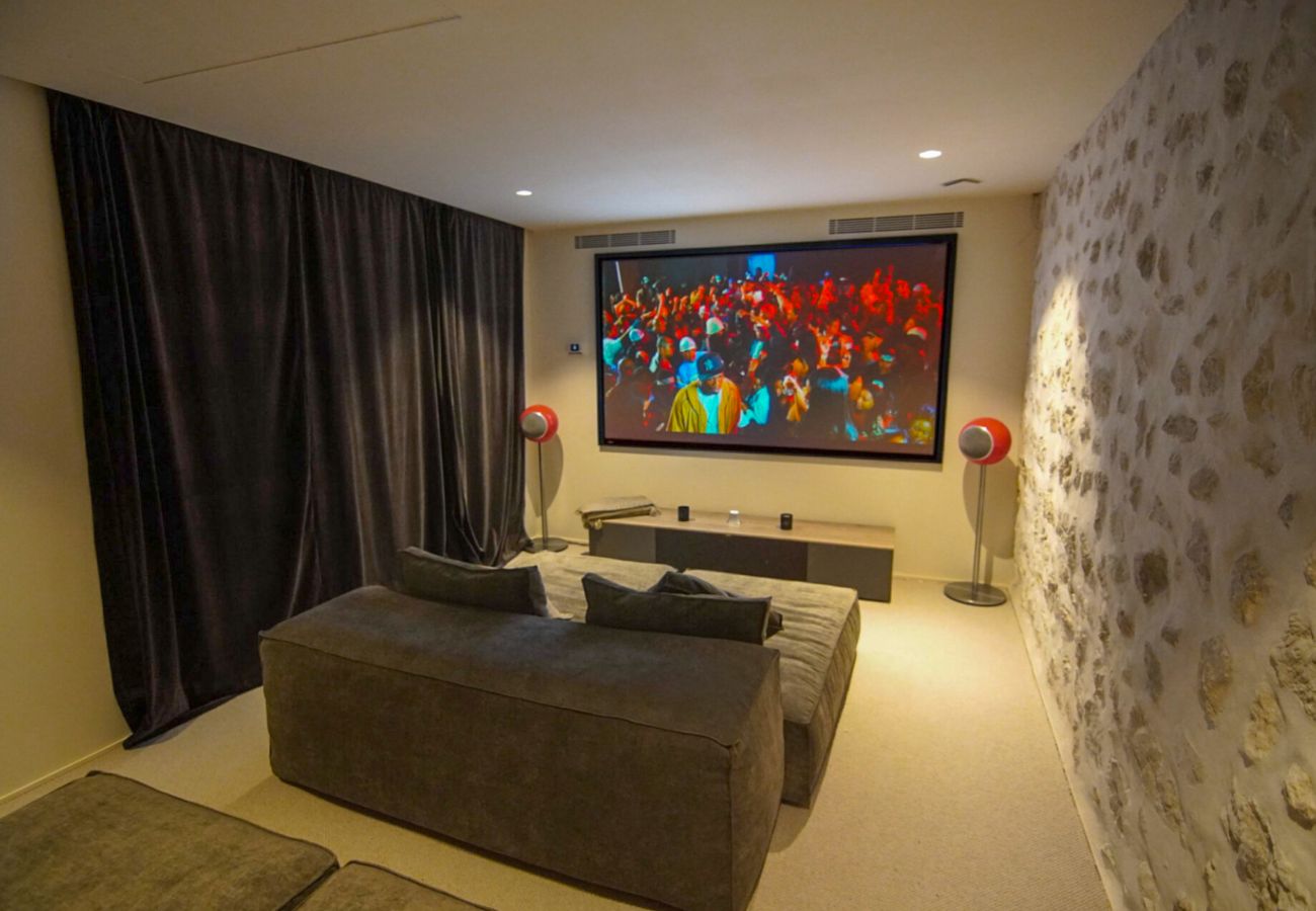 Villa en Alaro - Alaro 117 Luxury. 10 a 20 pax, Villa-Lujo 5StarsHo