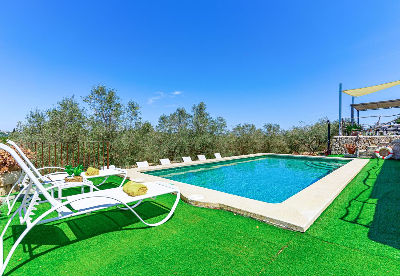 Villa en Sineu - 268 Villa Can Caluix ETV/8149  by Mallorca Charme