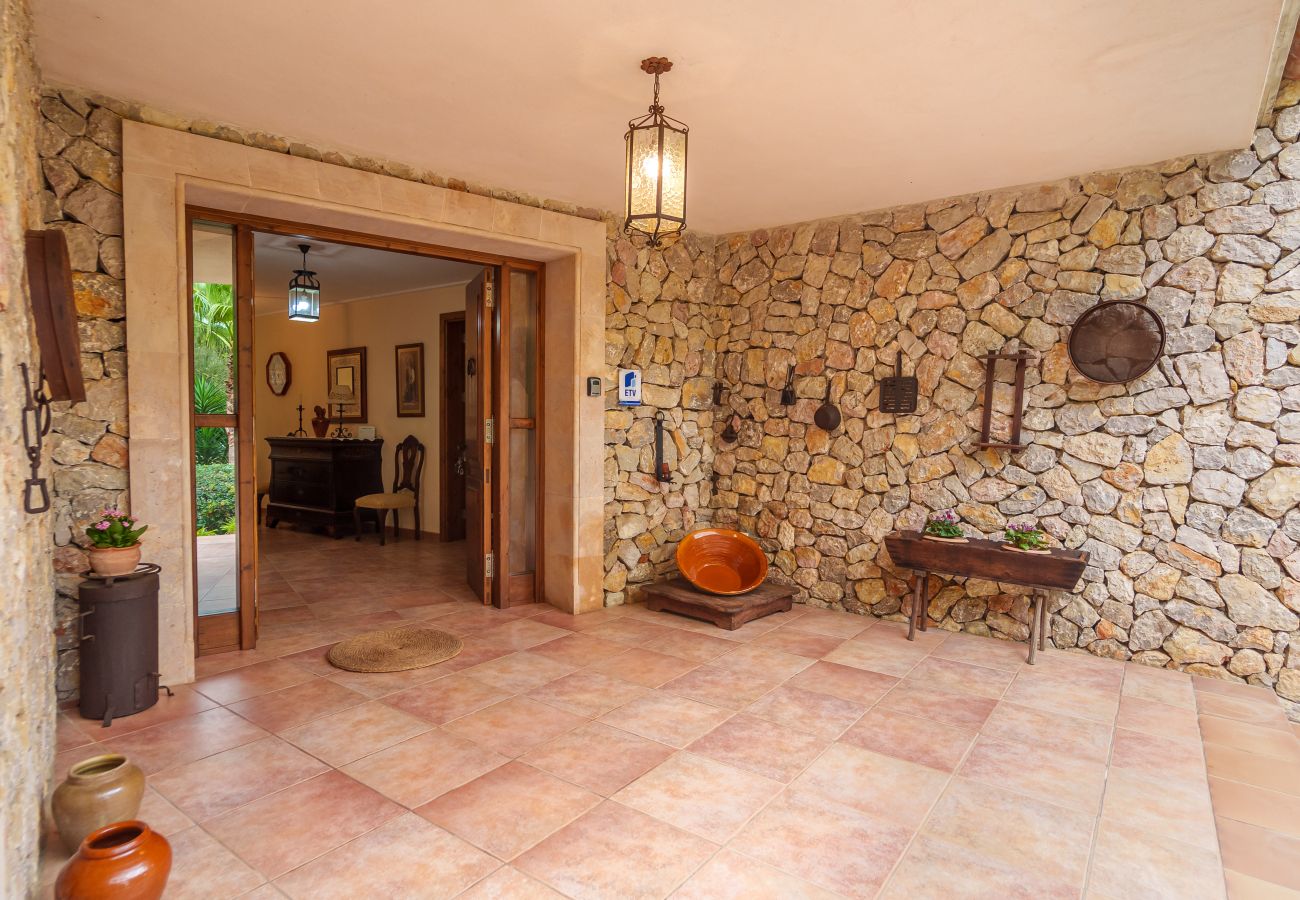 Villa en Sa Pobla - M409 Ferragut Crestatx by Mallorca Villa Selection