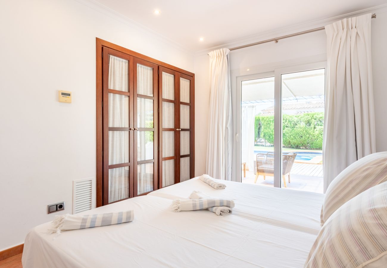 Villa en Cala Murada - Ca Na Marina by MHR