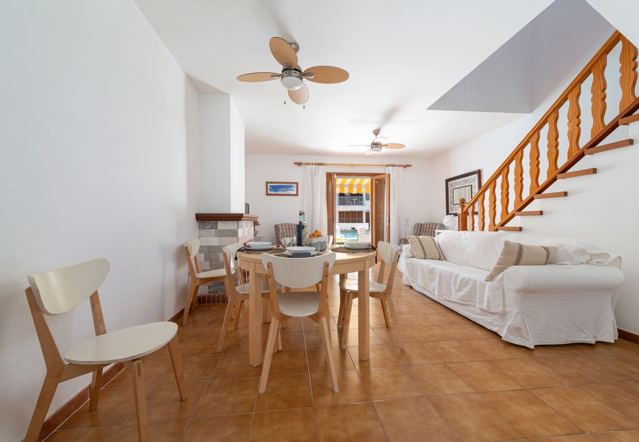 Apartamento en Playa de Muro - YourIsland Encanto Mediterráneo
