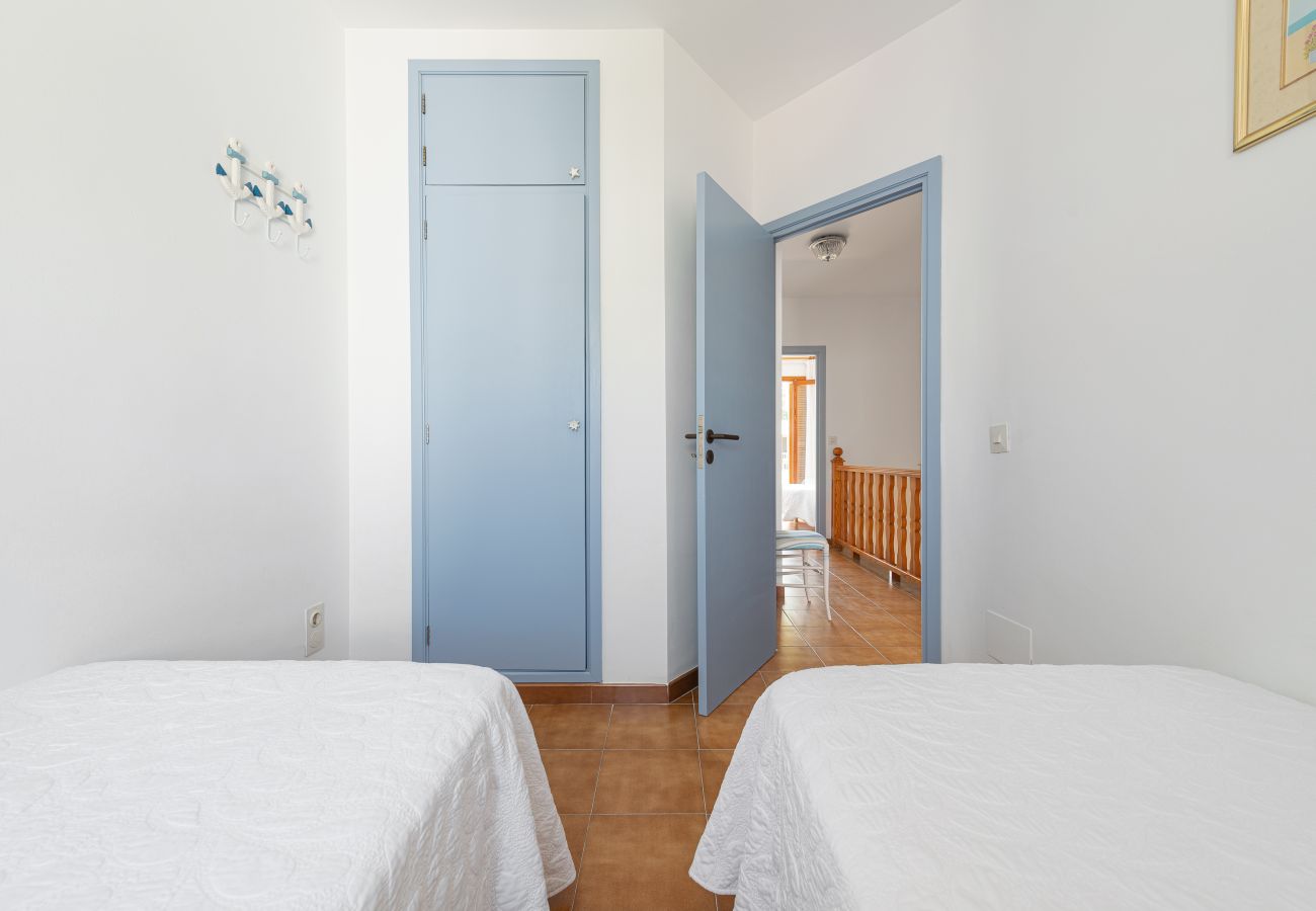 Apartamento en Playa de Muro - YourIsland Encanto Mediterráneo