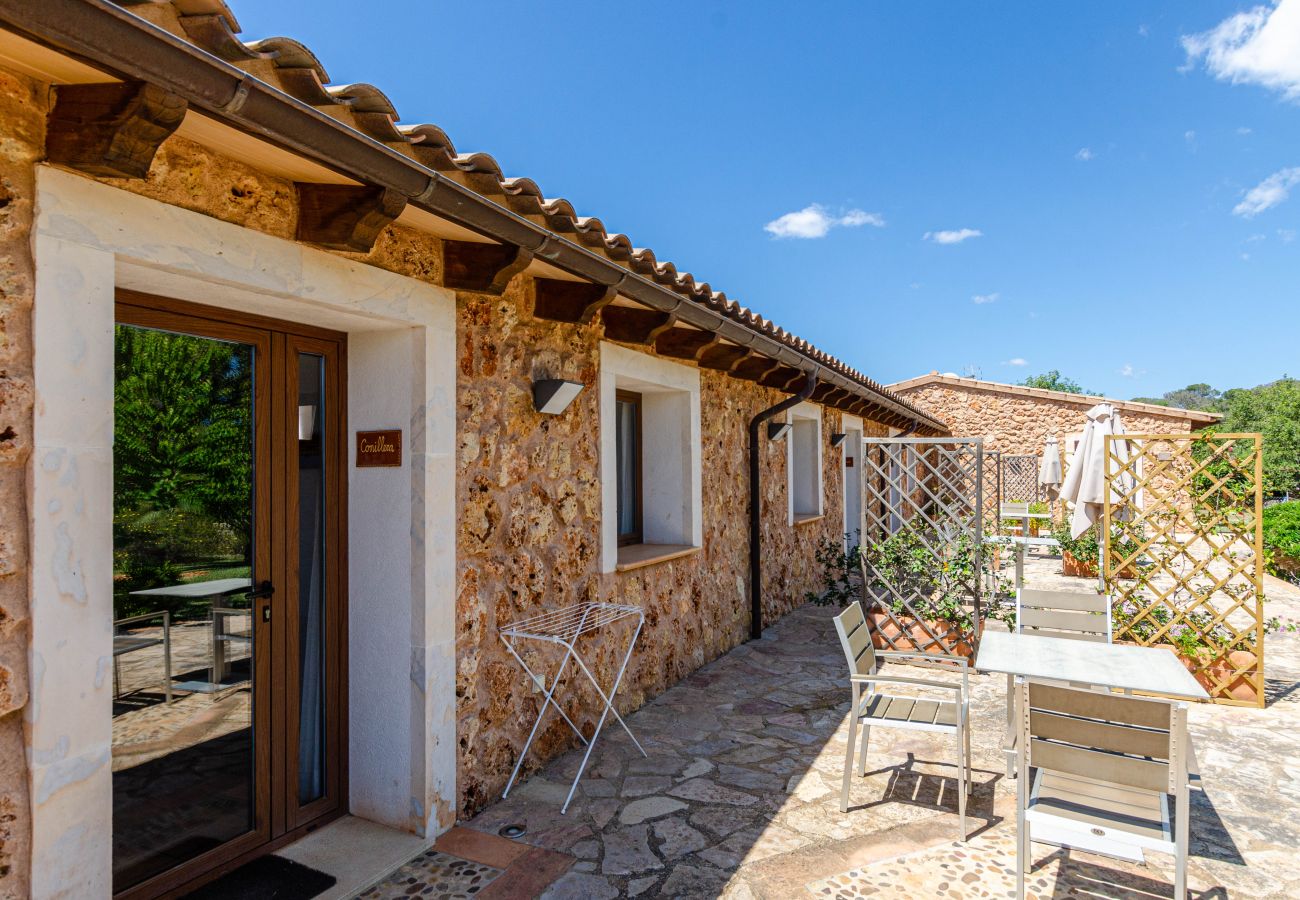 Estudio en Lloret de Vistalegre - YourHouse Agroturismo Can Porreti La Conillera