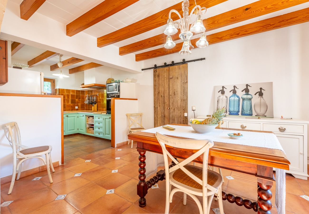 Finca en Cas Concos - Finca Can Quadrat by Mallorca House Rent