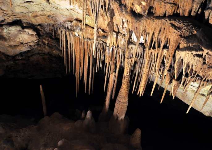 Genova höhlen